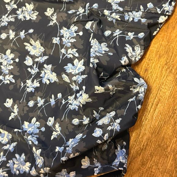 A Pea in the Pod Maternity Blue Floral Ruffle One-Piece Swimsuit Size Large - Picture 5 of 12